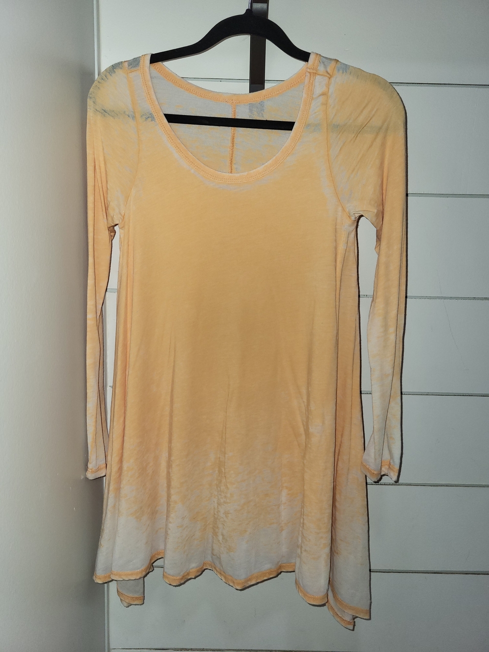 Women's Long Sleeve Scoop Neck Tunic Dress in Peach Ombre